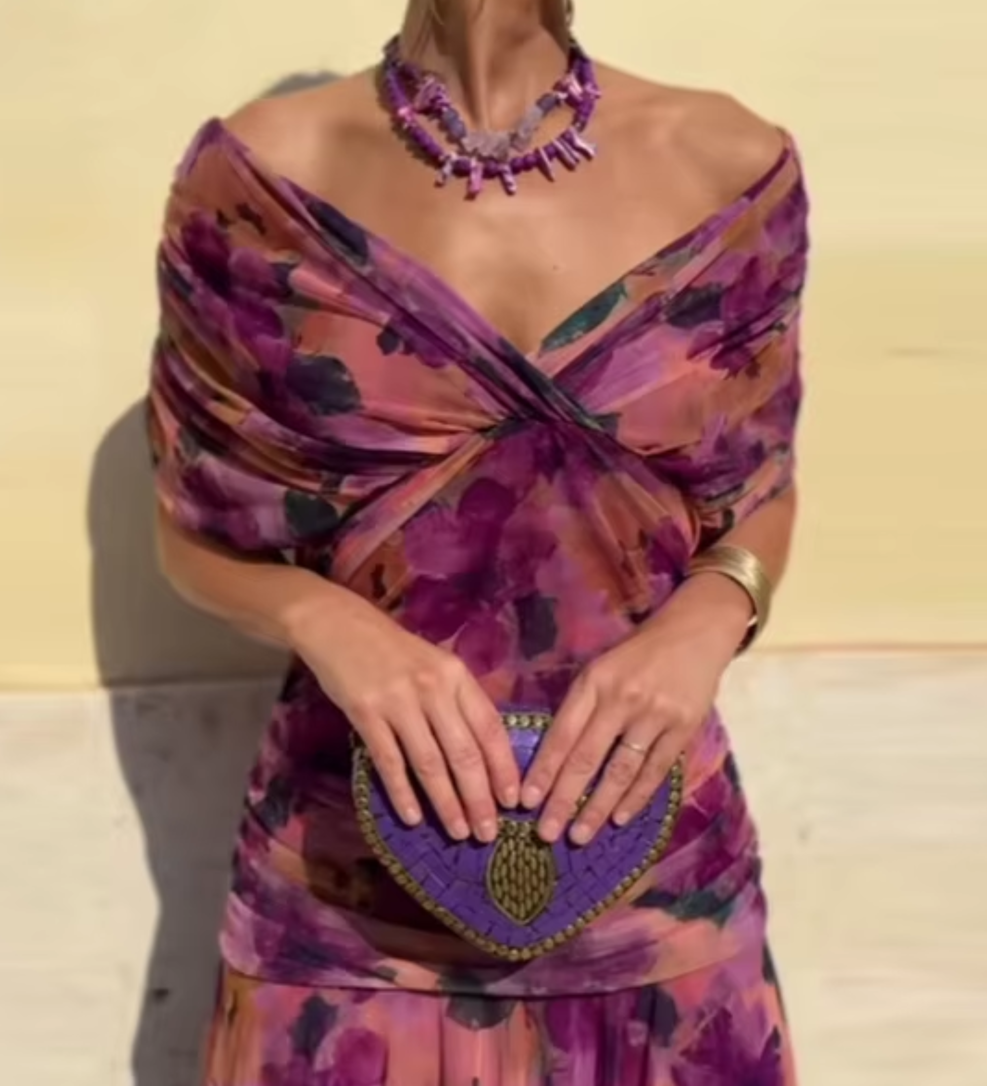 Louise | Elegáns Maxi Ruha V-nyakú