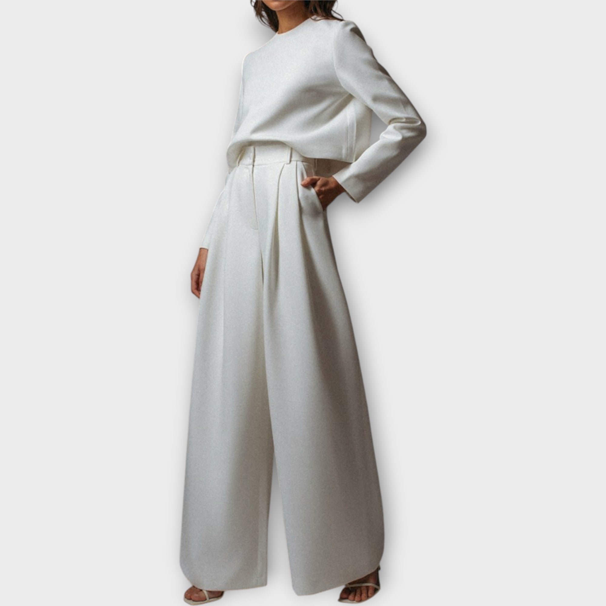 Raya | Elegáns egyszerűség és időtlen stílusú szett