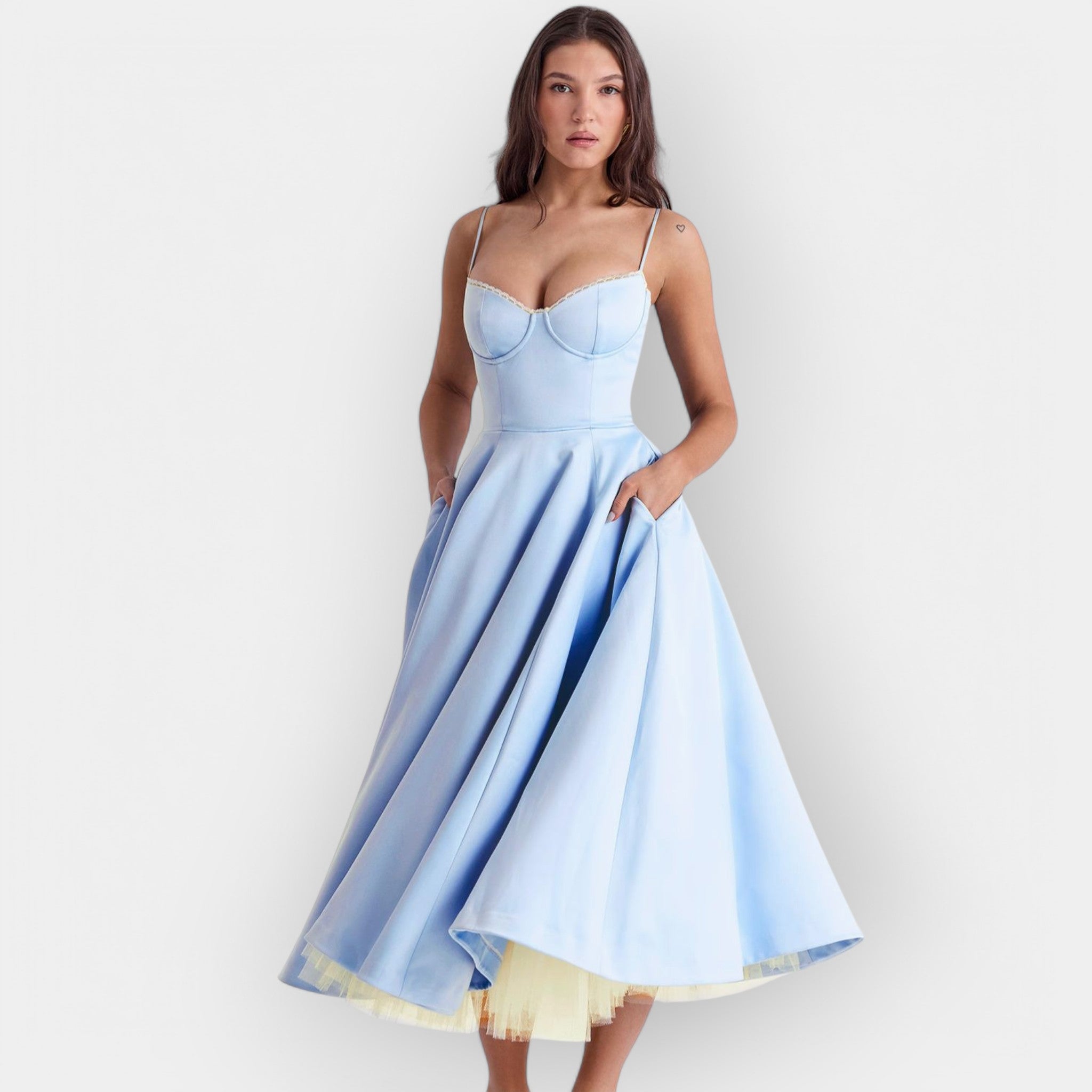 Olivia | Elegáns midi ruha